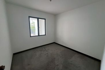 Taman Nong Chik Heights