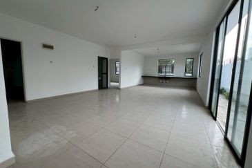 Taman Nong Chik Heights