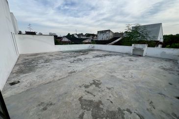 Taman Nong Chik Heights