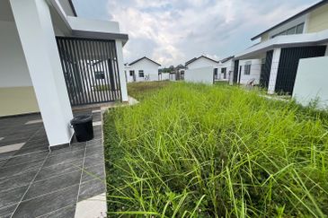 Iconia Garden Residence @ Taman Impian Emas