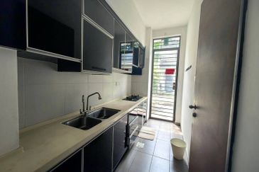 The WaterEdge Residences