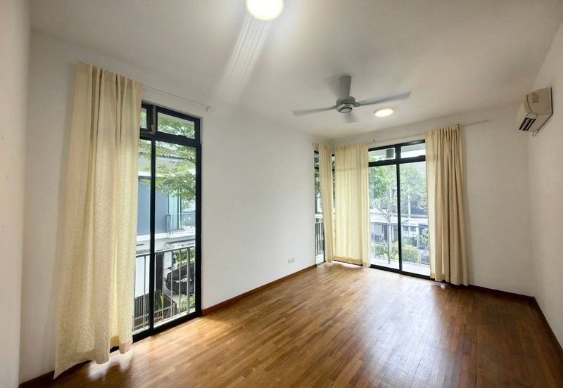 The WaterEdge Residences