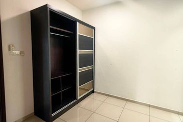 The WaterEdge Residences