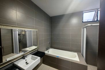 The WaterEdge Residences