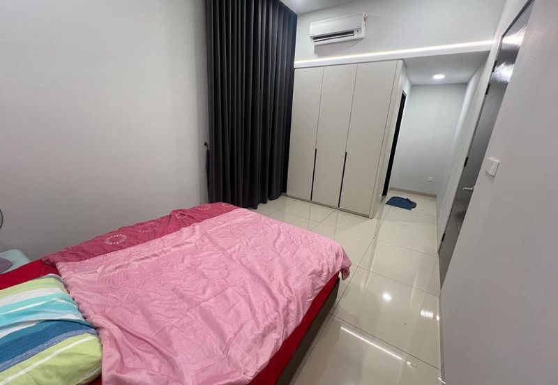 The Canal Garden South, Horizon Hills