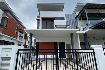 The Canal Garden North, Horizon Hills