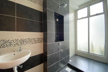 The Seed @ Sutera Utama