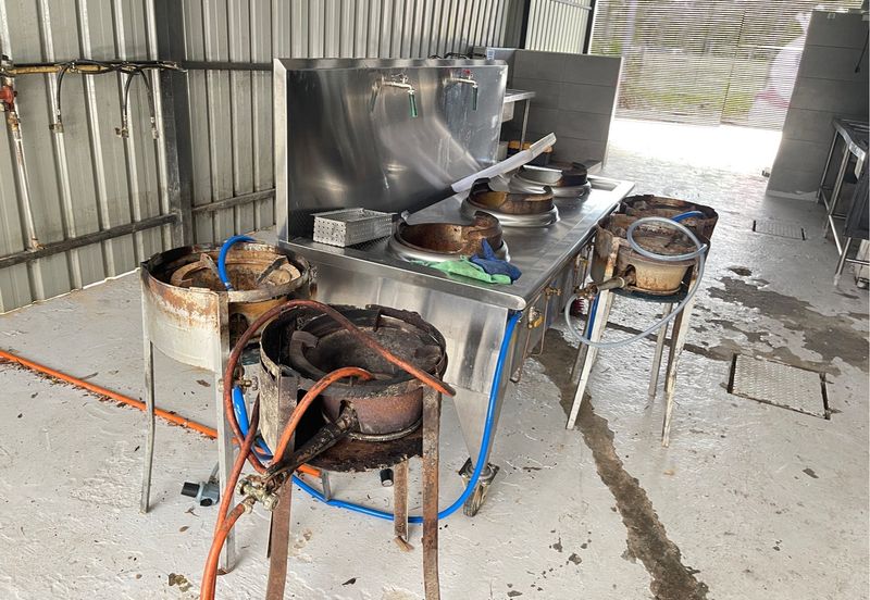 Pusat Perdagangan Danga Utama