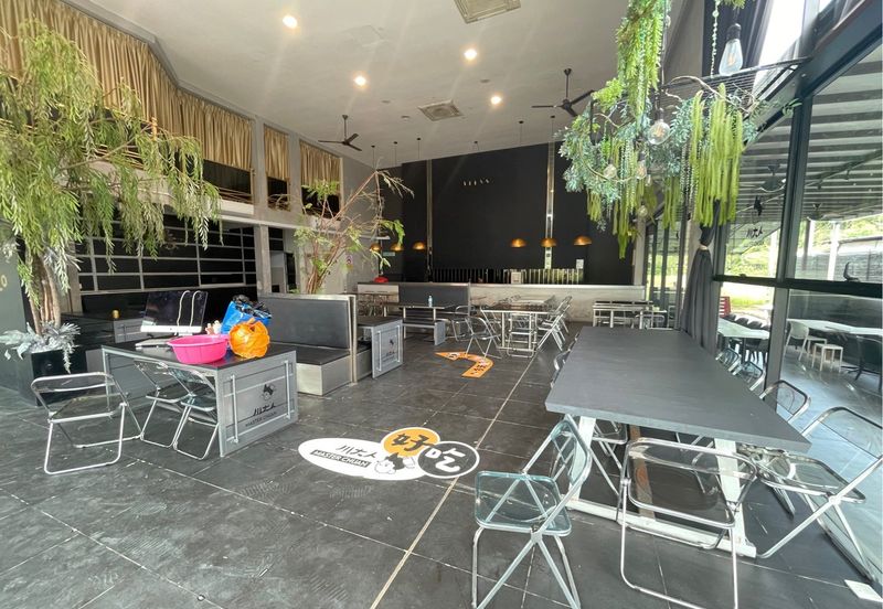 Pusat Perdagangan Danga Utama