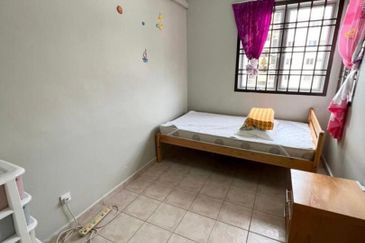 Prima Regency (Dorchester Court)