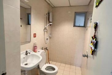 Prima Regency (Dorchester Court)