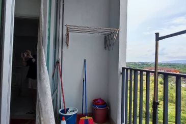 Dedaun Hijau (Greenfield Regency)