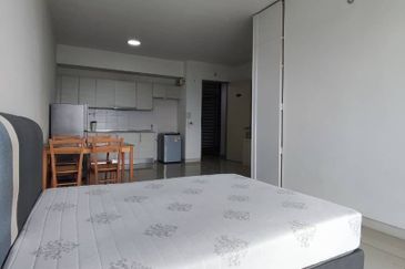 Dedaun Hijau (Greenfield Regency)