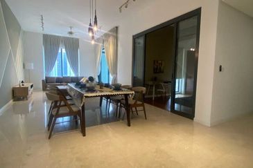 The Astaka @ 1 Bukit Senyum