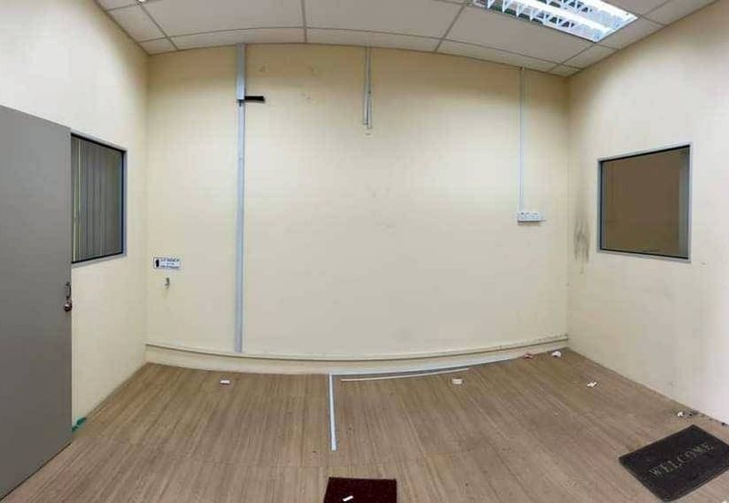 Jalan Persisiran Laman Setia, Taman Laman Setia