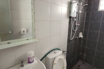 M'Tiara Apartment @ Larkin Idaman