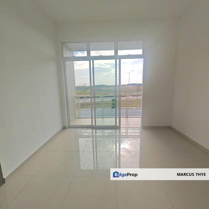 Bandar Layangkasa, Johor, Pasir Gudang