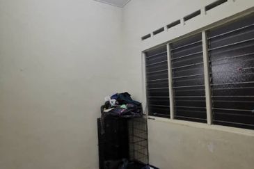 Taman Pulai Utama Flat