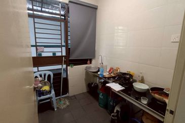 Oleander @ Kempas Utama