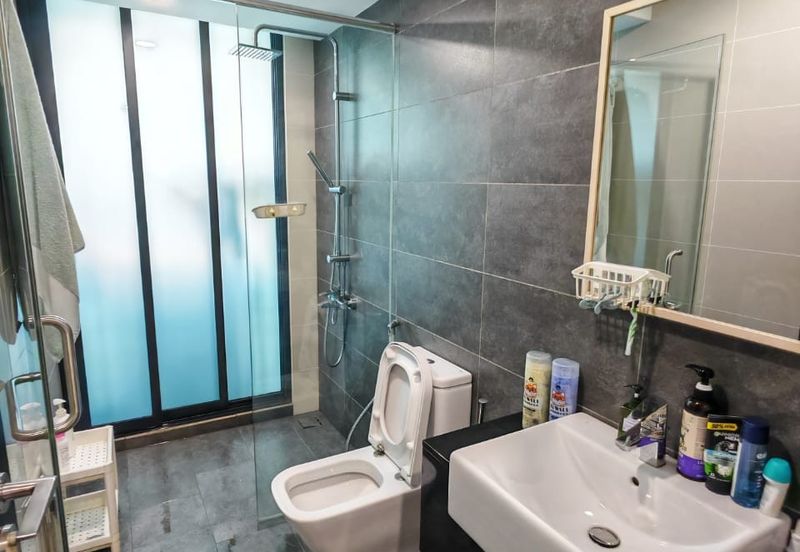 Almas Suites @ Puteri Harbour