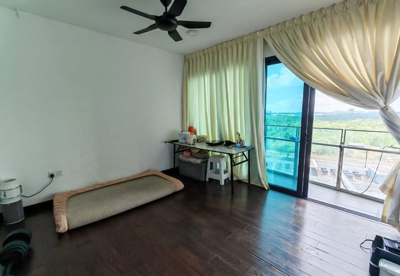 Almas Suites @ Puteri Harbour