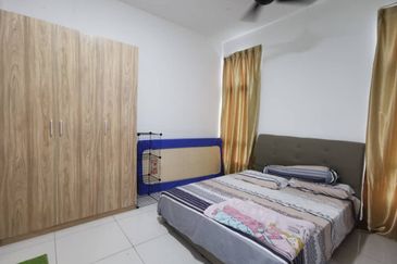 D'Summit Residences @ Kempas Utama