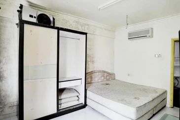 Sri Intan (Bandar Seri Alam)