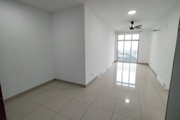 SKS Habitat Apartment, Larkin