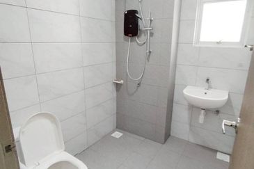 SKS Habitat Apartment, Larkin