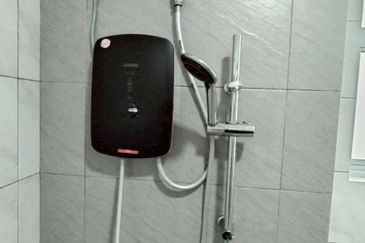 SKS Habitat Apartment, Larkin