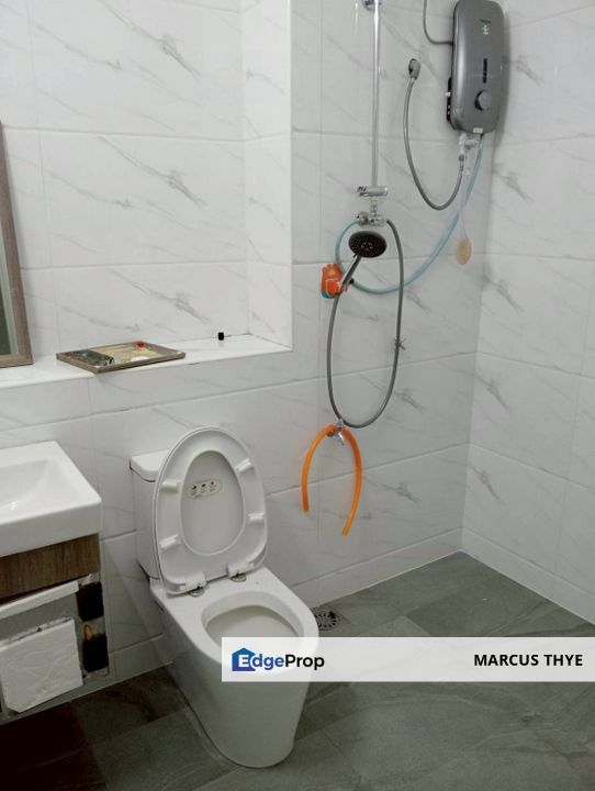 Taman Setia Tropika, Johor, Setia Tropika