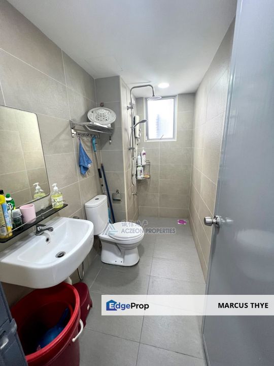 Midas Perling, Johor, Johor Bahru