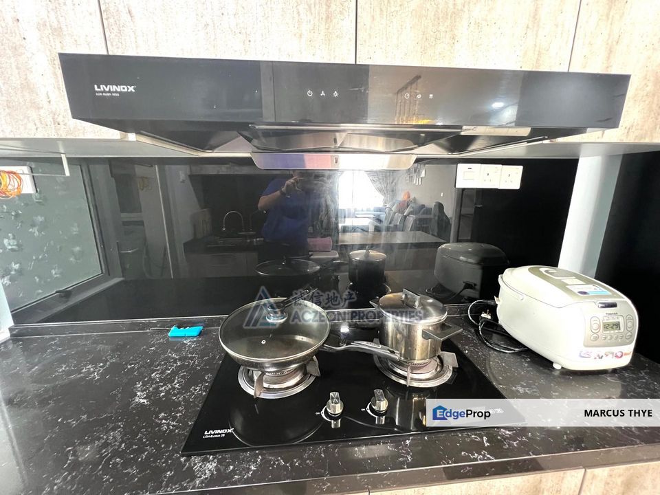 Midas Perling, Johor, Johor Bahru