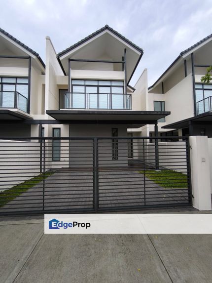 Avira @ Medini Phase 4,2 Storey Terrace For Sale, Lowest in Market, and will be converted to freehold, Johor, Nusajaya