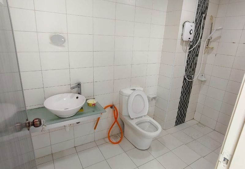 Dedaun Hijau (Greenfield Regency)