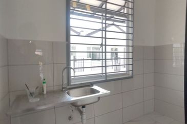 Iconia Garden Residence @ Taman Impian Emas