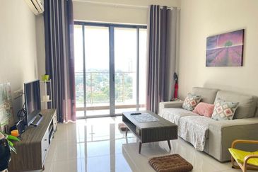 Baypoint @ Country Garden Danga Bay