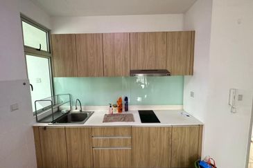 Meridin Bayvue Apartment