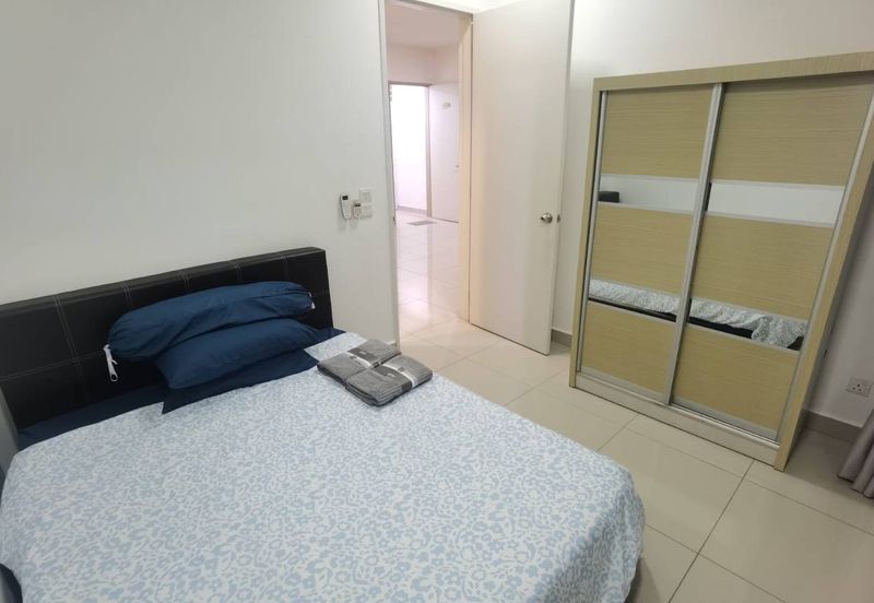 Dedaun Hijau (Greenfield Regency)