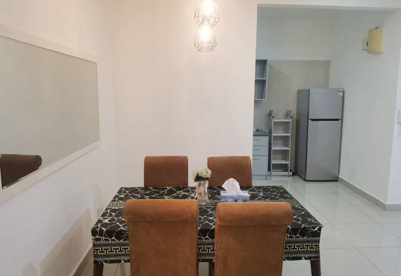 Dedaun Hijau (Greenfield Regency)