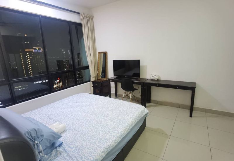 Dedaun Hijau (Greenfield Regency)