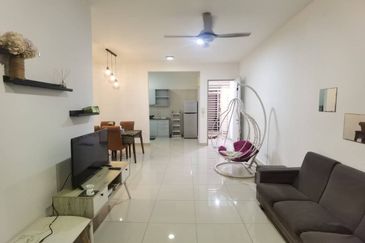 Dedaun Hijau (Greenfield Regency)