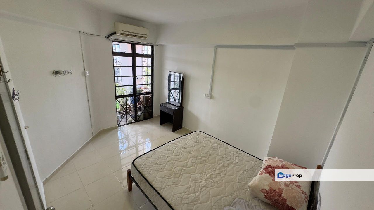 FOR RENT 3 BEDROOM FULLY FURNISH @ Tanjung Puteri Condominium @ Stulang Laut, Johor, Johor Bahru