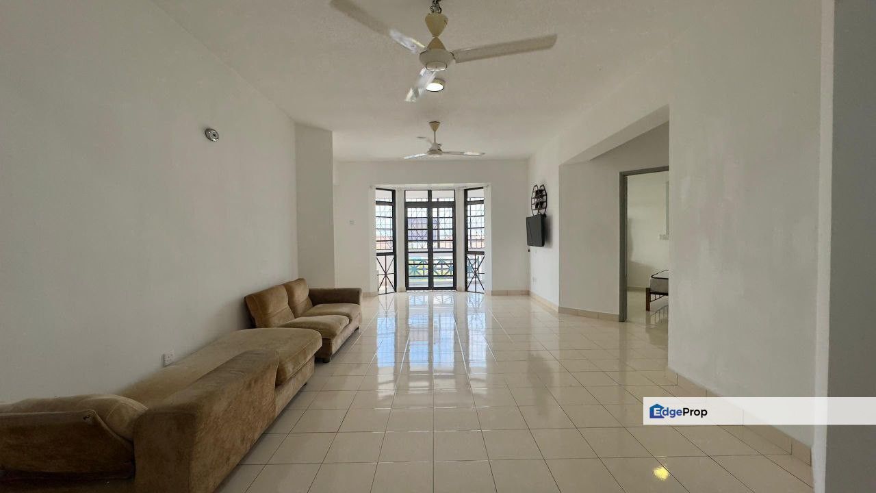 FOR RENT 3 BEDROOM FULLY FURNISH @ Tanjung Puteri Condominium @ Stulang Laut, Johor, Johor Bahru