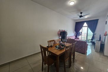 SKS Habitat Apartment, Larkin