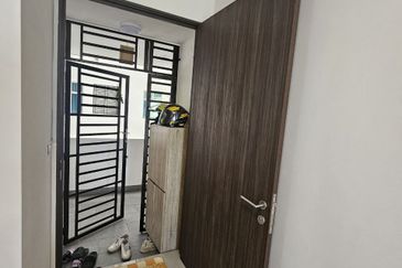 SKS Habitat Apartment, Larkin
