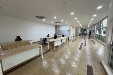 Nusa Cemerlang Industrial Park