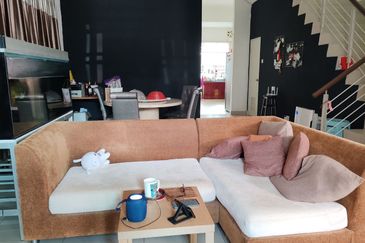 Austin Residence @Taman Mount Austin