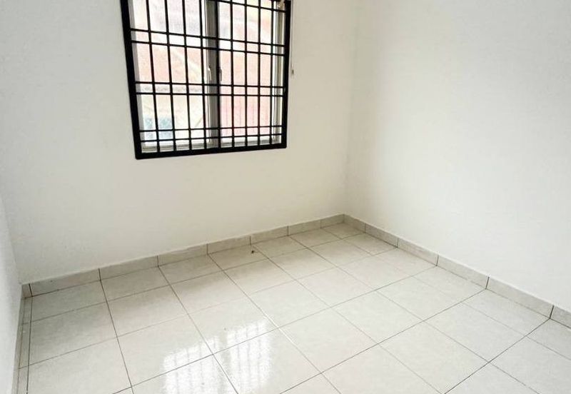 Bandar Baru Seri Alam