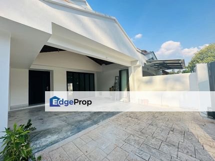 FOR SALE Double Storey Terrace RENOVATED @ Pelangi Indah(Jalan Pesona), Johor, Ulu Tiram